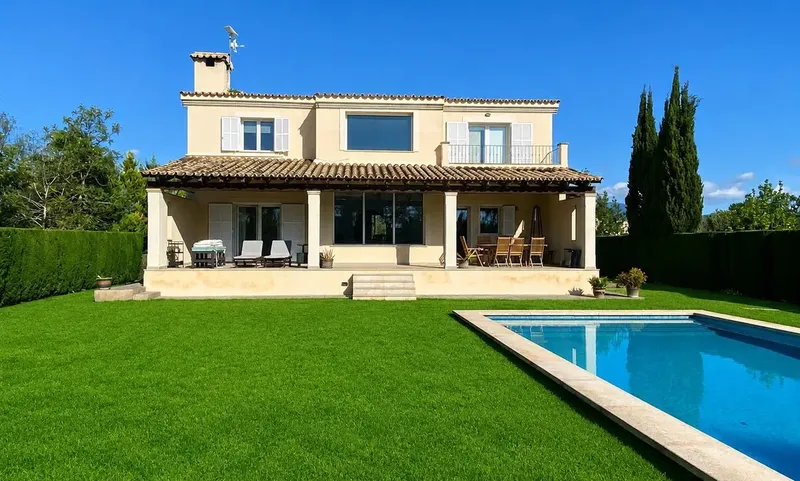 Spectacular chalet in Biniagual - Binissalem — photo 1