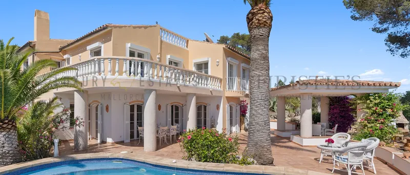 Mediterranean villa in Puerto de Andratx with harbor and sea views — photo 1