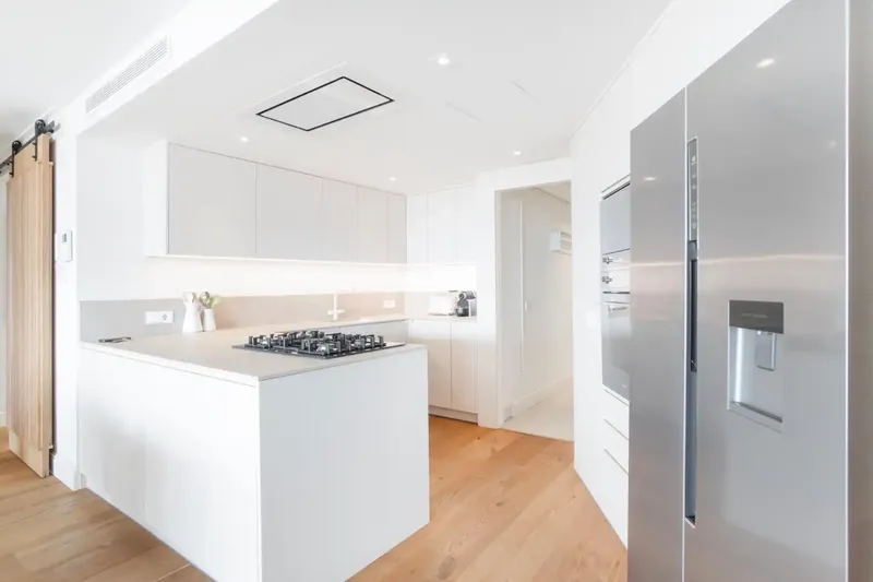 Exclusive designer flat with terrace and panoramic views of the Serra de Tramuntana, Galatzó, Son Vida and Bellver Castle — photo 8