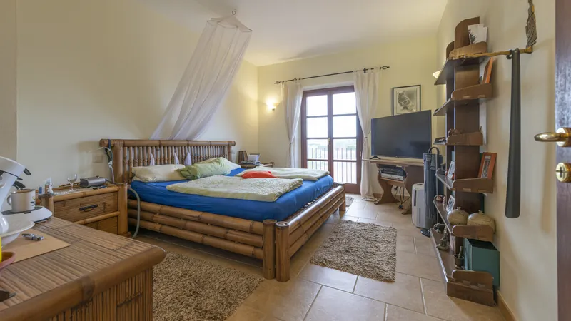 Idyllic finca in Santanyi with Mallorcan charm and panoramic views — photo 9