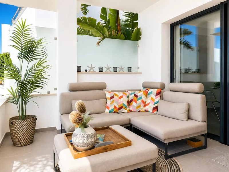 Apartment with private garden and sea views in La Mola, Port d'Andratx — photo 4