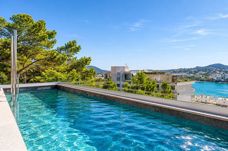 Modern new-build villa with sea views in the prestigious area of Santa Ponsa Mas — photo 2