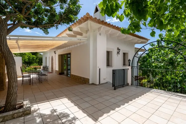 Sea view villa with potential for sale in Costa d’en Blanes, Southwest Mallorca — photo 3