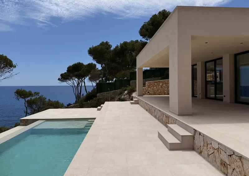 Modern and sunny newly built villa on the seafront in Cala Santanyi — photo 5