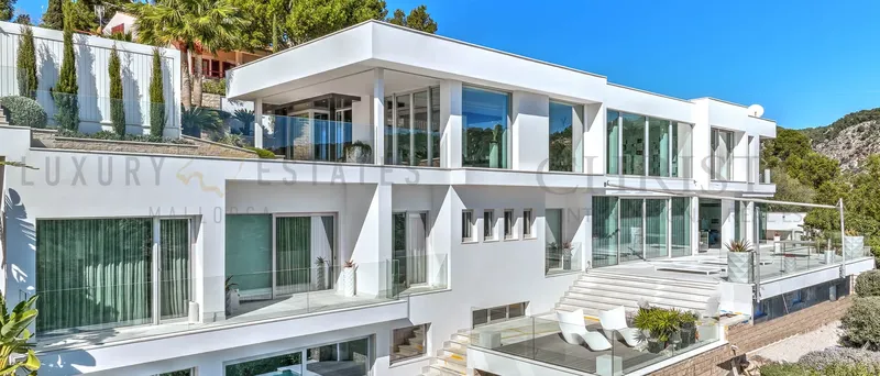 Newly built villa in Costa den Blanes in contemporary design near Puerto Portals with sea view — photo 1