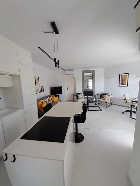 Exclusive apartment with sea view — photo 8