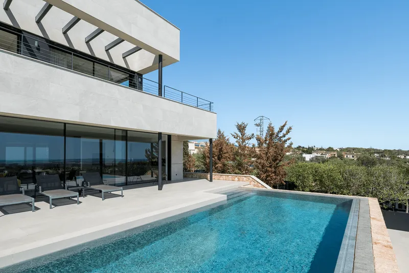 Modern villa in Marratxí — photo 2