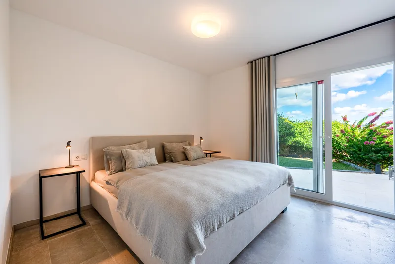 Quietly located garden apartment in exclusive residential complex — photo 10