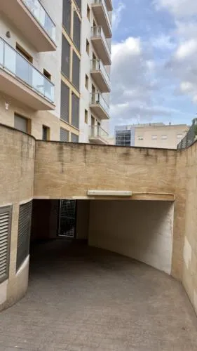 Garage in Palma de Mallorca, Son Españolet area — photo 2