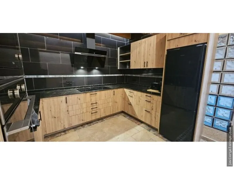Rental of semi-detached house on Calle d'En Gual — photo 3