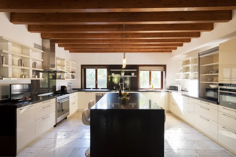 Rental: Stunning villa in the finca style - Marcel Remus Real Estate — photo 6