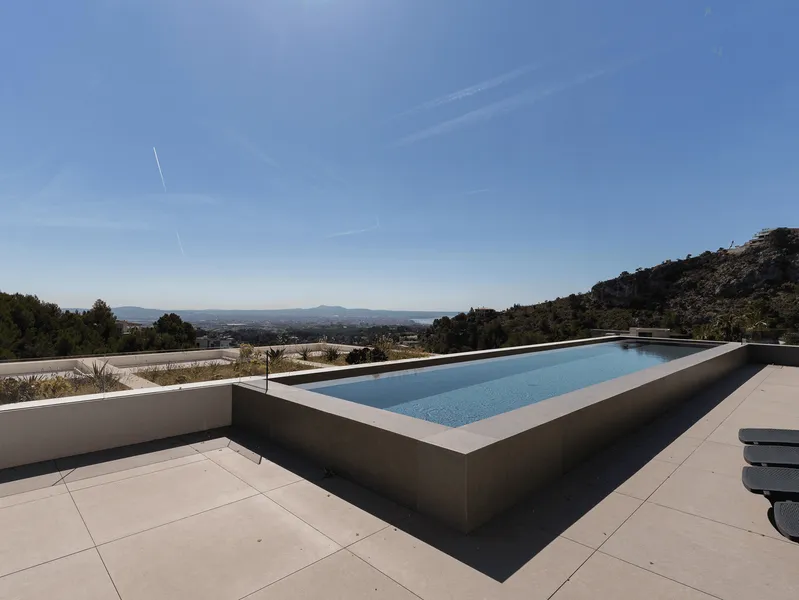 Villa with pool and panoramic views in Son Vida — photo 3