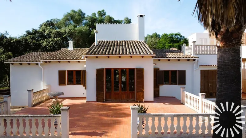 Country house with a private 1,500 m² garden and pool near Porreres — photo 1