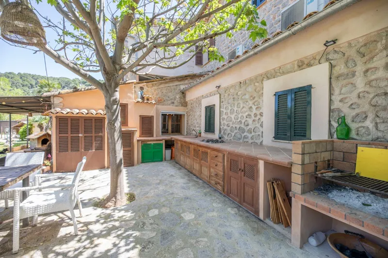 Sunny Mallorcan house within walking distance to beach and restaurants in Port de Sóller — photo 6