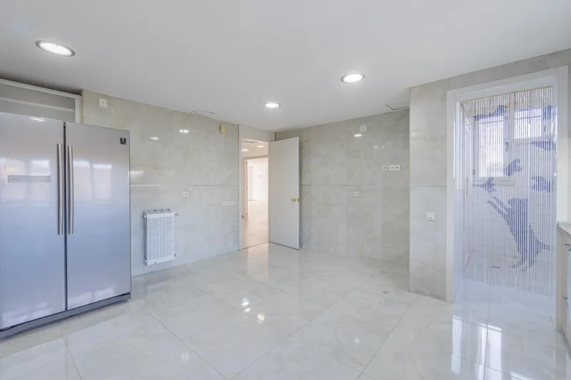 Refurbished Apartment — photo 6