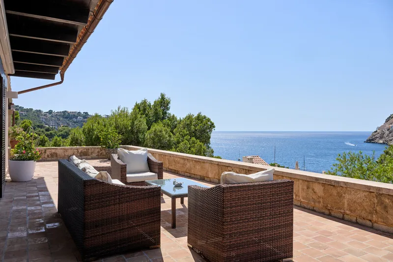Exclusive: Stunning Mallorcan-style estate with a vacation rental license and breathtaking views across the bay - Marcel Remus Real Estate — photo 7