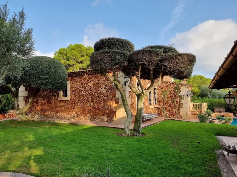 Costa de los Pinos: Representative natural stone villa with exclusive features in a quiet, near-the-sea location — photo 4