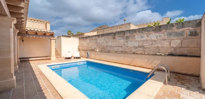 Country house for rent in Ses Salines with pool and sea views — photo 4