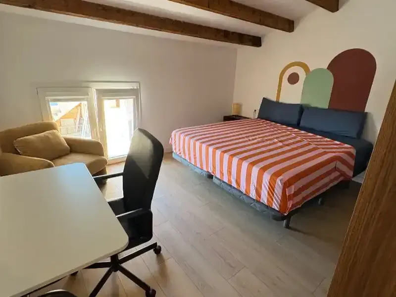 Habitación para uso individual en coliving en Palma, vivienda en plena naturaleza pero a la 15 minutos del centro, incluidas facturas: elect — photo 1