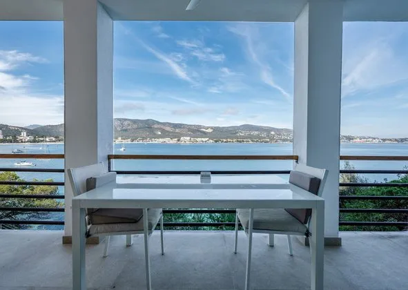 Flat / apartment in Calle Torrenova, 15, Magaluf, Calvià — photo 1
