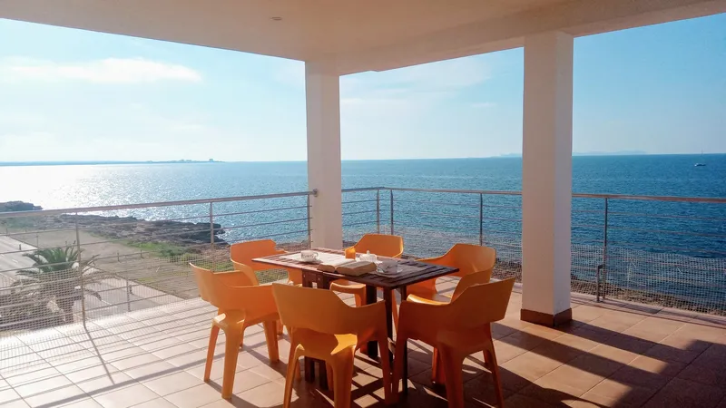 IA-157 Apartment with sea views — photo 2
