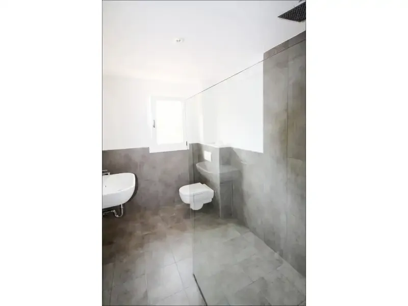 Luxury villa in Sol de Mallorca with partial sea views — photo 10