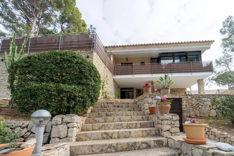 Detached house with views and pool — photo 6