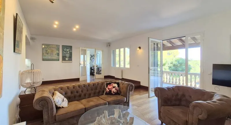 3 bedroom villa with panoramic views and pool — photo 4