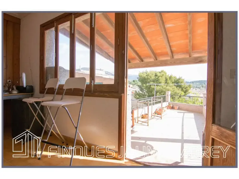 Lovely and cozy village house at the foot of the Tramuntana mountains in the village of Selva with fantastic open views — photo 3
