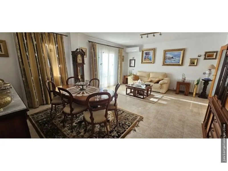 Apartment for sale on Calle d'en Bennàsser — photo 6