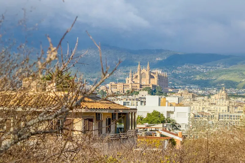 High-quality renovated penthouse in El Molinar for sale with roof terrace — photo 10