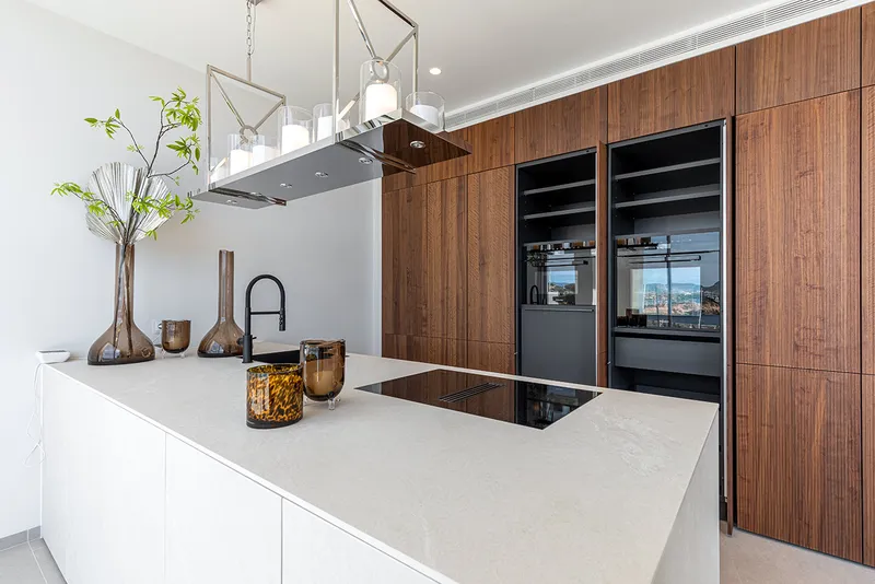 Exclusive new seafront luxury villa above Port Adriano — photo 6