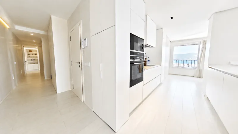 Where the sea is your daily companion – Exclusive apartment on the beachfront in Cala Bona — photo 6