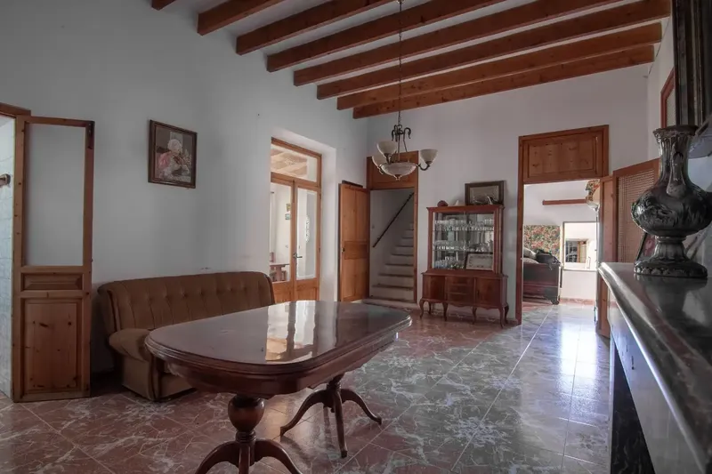 Large village house with patio in Son Servera — photo 11