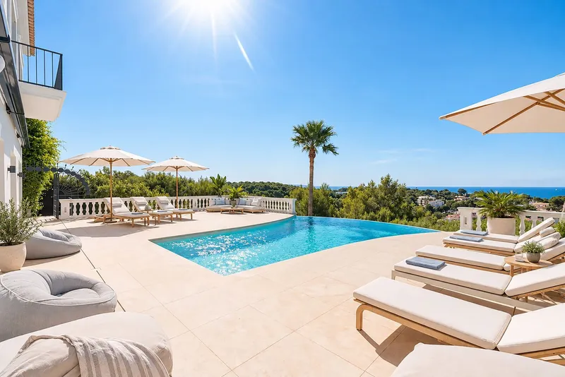 Exceptional newly built villa offering the very best in modern luxury — photo 2