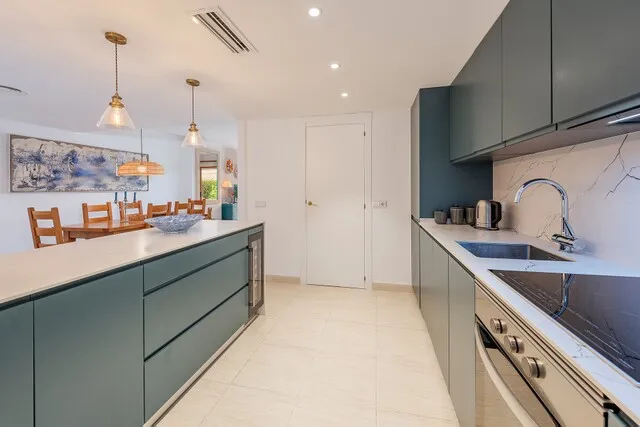 Exclusive to us: Luxury townhouse with communal swimming pool just steps from the sea in Puerto Pollensa — photo 9