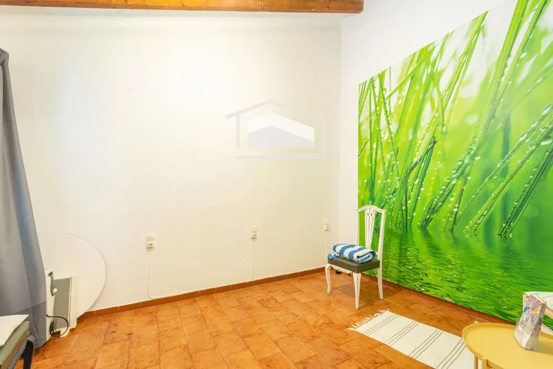 Townhouse in Ses Salines, with 126 m2, 4 bedrooms, 1 bathroom and storage room. — photo 7
