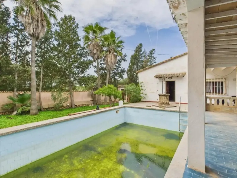 ¡Finca Rústica con potencial extraordinario! 39.000 m² de terreno, piscina, cancha de tenis y más – — photo 6