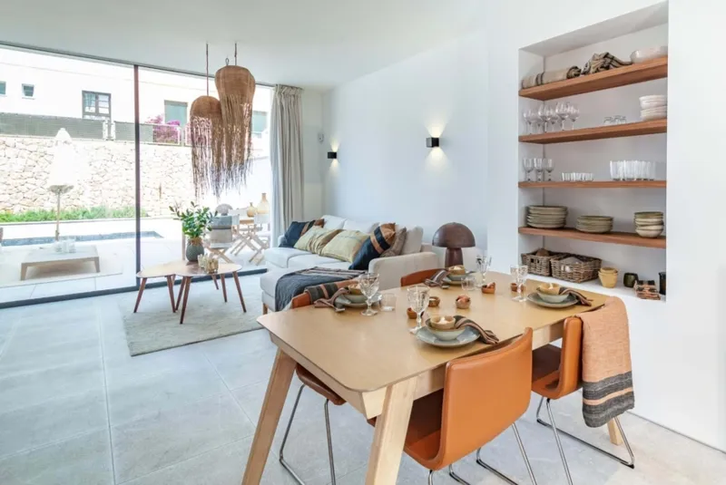 Luxury New-Build Townhouse in El Molinar – Just 120m from the Beach — photo 1