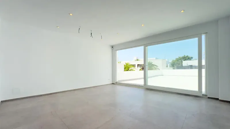 This 79 m2 penthouse in Cala D'Or is a stone's throw from the nearby turquoise coves and is distributed in 2 bedrooms, 1 bathroom with shower — photo 4