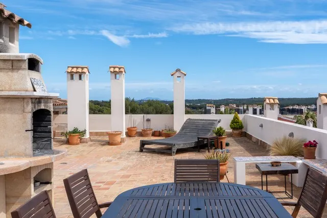 Penthouse with excellent facilities for sale in Santa Ponsa, Southwest Mallorca — photo 2