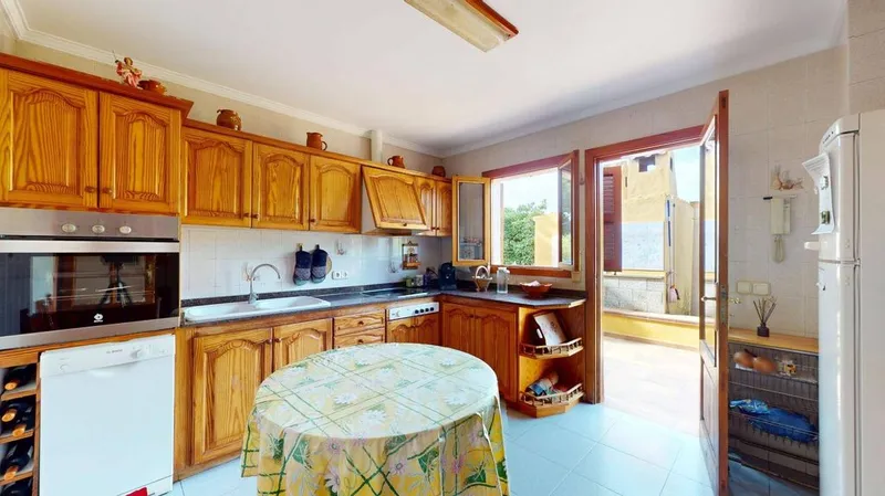 Rural or Farmhouse in Palma de Mallorca, Province of Balearic Islands — photo 4