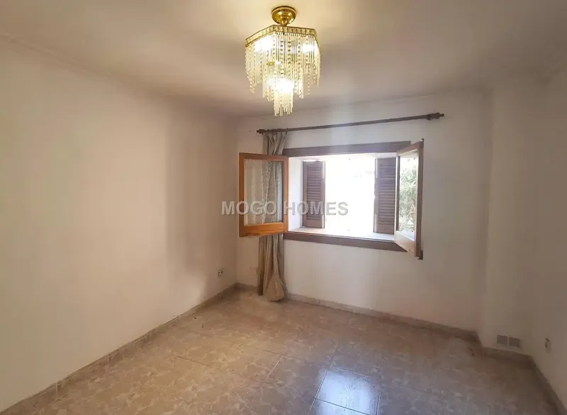 Real estate complex for sale in the village of Alaró, consisting of two physically independent village houses, currently registered as — photo 8