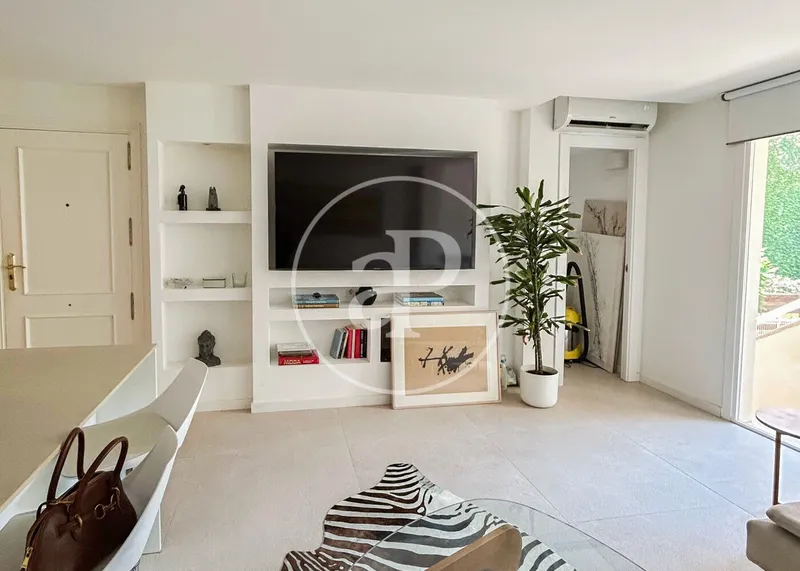 Apartment with pool for rent in El Terreno — photo 4