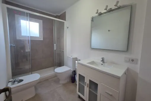 Porto Cristo, Charming First-Line Apartment with Harbor Views in Porto Cristo — photo 8