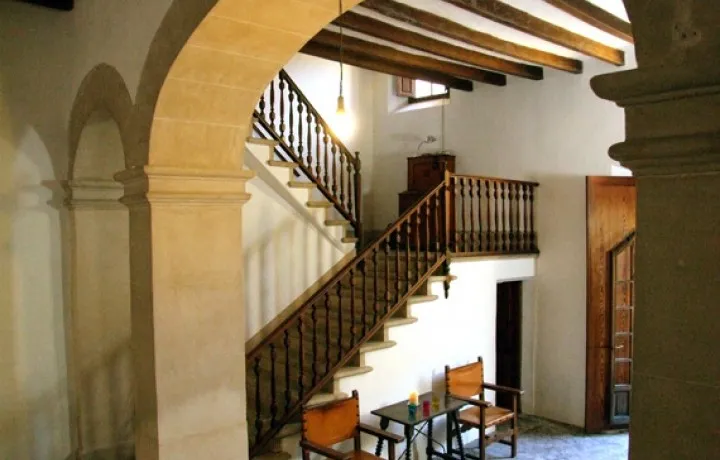 Historic Mallorcan Palace in the center of Soller — photo 4