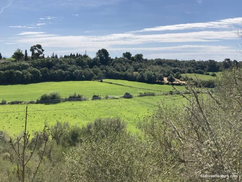 Building plot for a private family house with views over the Bay of Alcudia — photo 1