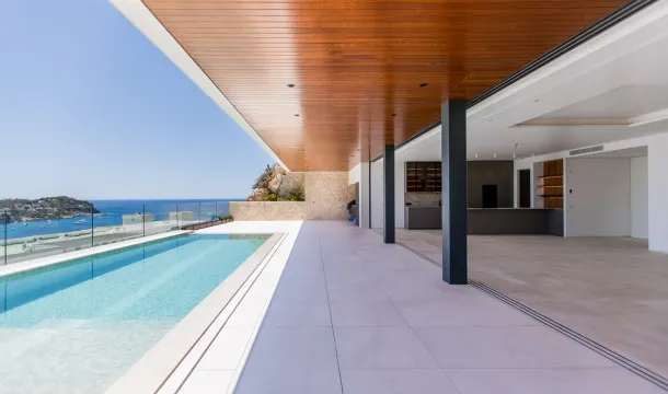 Exclusive Luxury Villa in Santa Ponsa with Panoramic Sea Views — photo 5