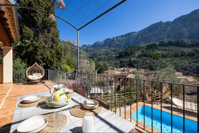 Authentic stone house with pool and open views over the heart of Fornalutx — photo 2