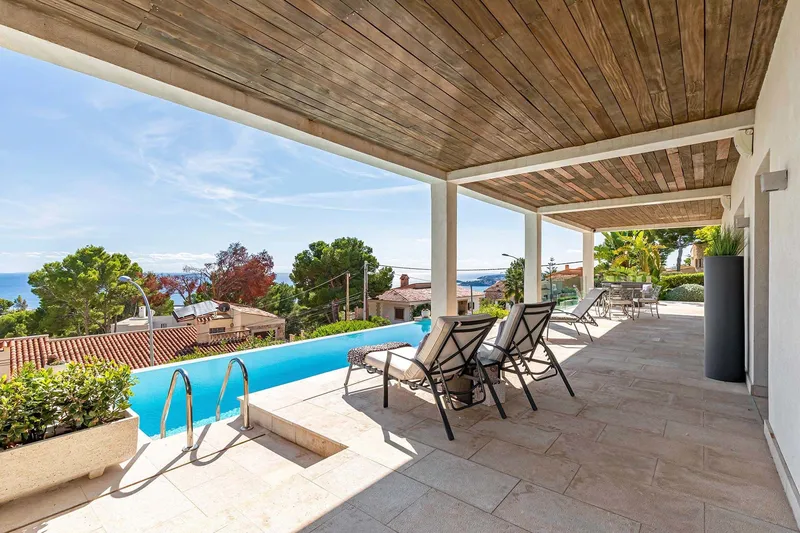 Modern villa with sea views in Costa d'en Blanes — photo 3